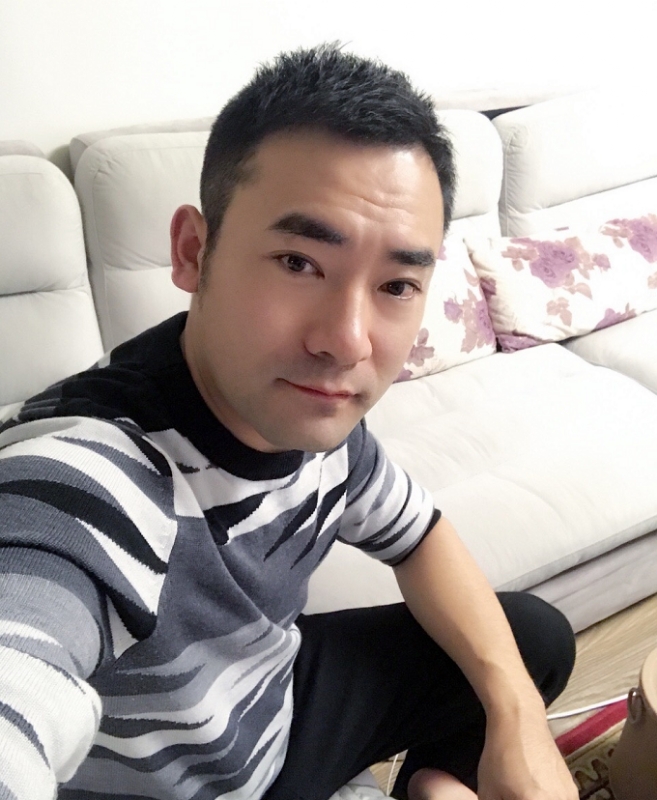 随风的第一张照片--石家庄相亲服务中心