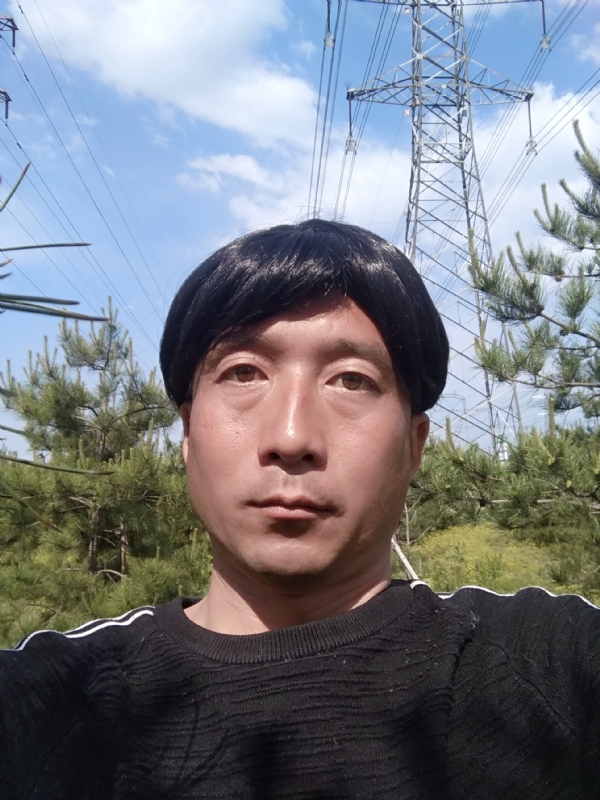 鹏友的第二张照片--石家庄相亲服务中心