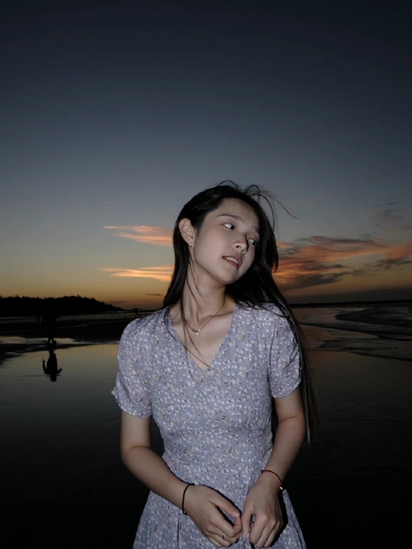 曉雯的第一张照片--石家庄相亲服务中心