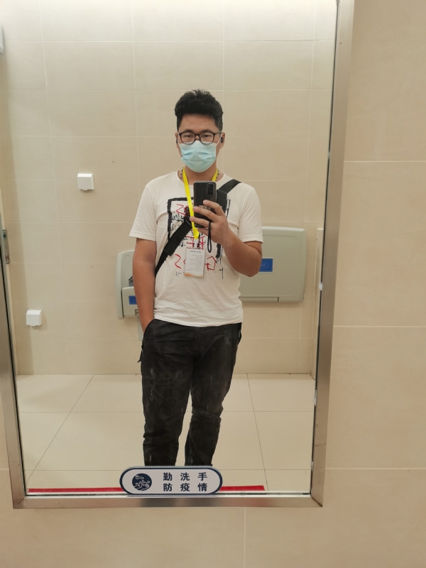 鲮的第二张照片--石家庄相亲服务中心