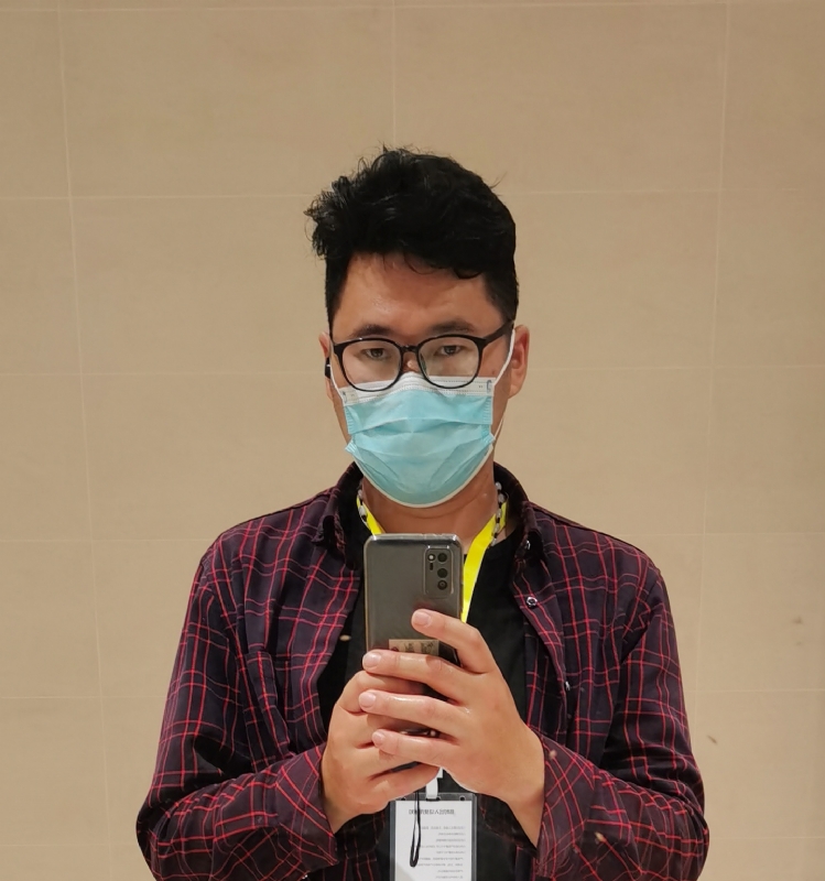 鲮的第五张照片--石家庄相亲服务中心