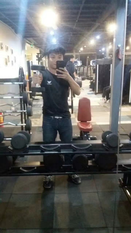 龙坦的第一张照片--石家庄相亲服务中心