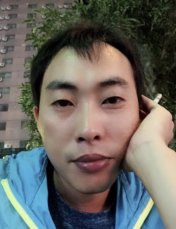 一直在路上的第一张照片--石家庄相亲服务中心