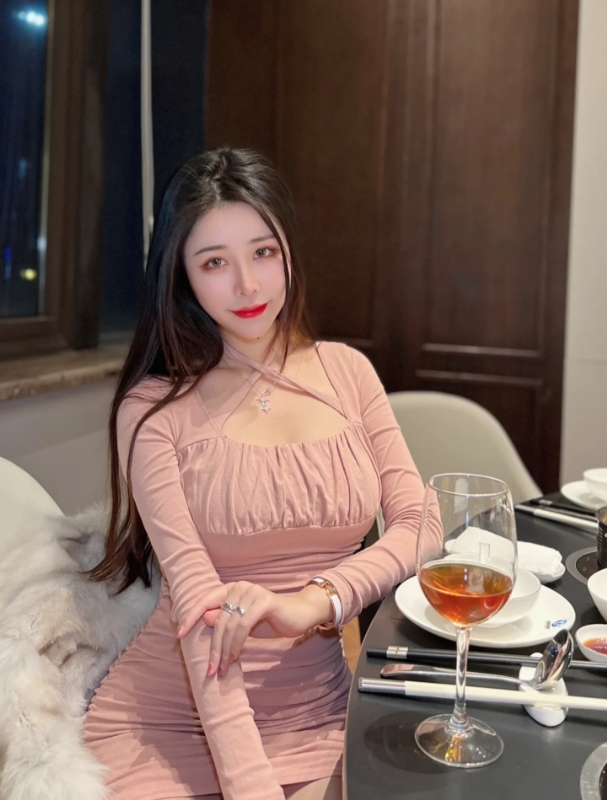 linlin的第三张照片--石家庄相亲服务中心