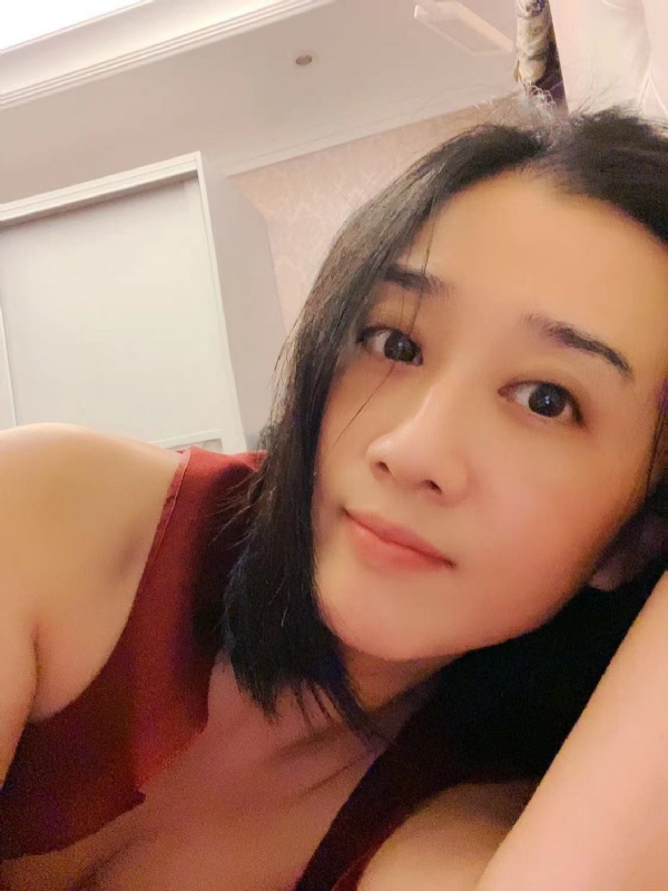 HongYu的第一张照片--石家庄相亲服务中心