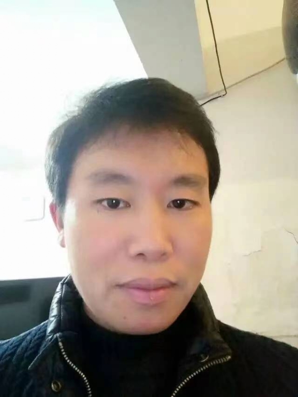 擎天柱的第三张照片--石家庄相亲服务中心