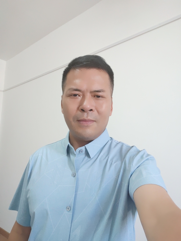 牵挂的第一张照片--石家庄相亲服务中心