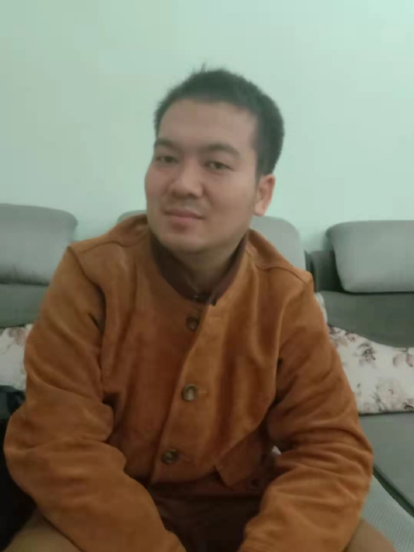 艺民的第一张照片--石家庄相亲服务中心