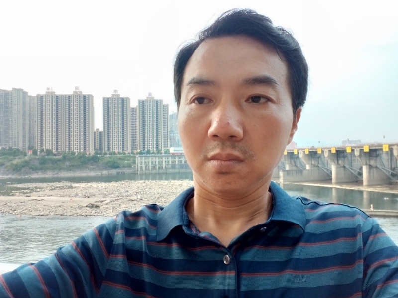 yangguang的第一张照片--石家庄相亲服务中心