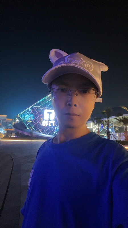 富贵使我们相遇的第一张照片--石家庄相亲服务中心