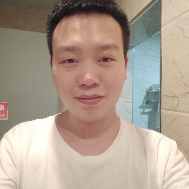 杯中酒的第一张照片--石家庄相亲服务中心