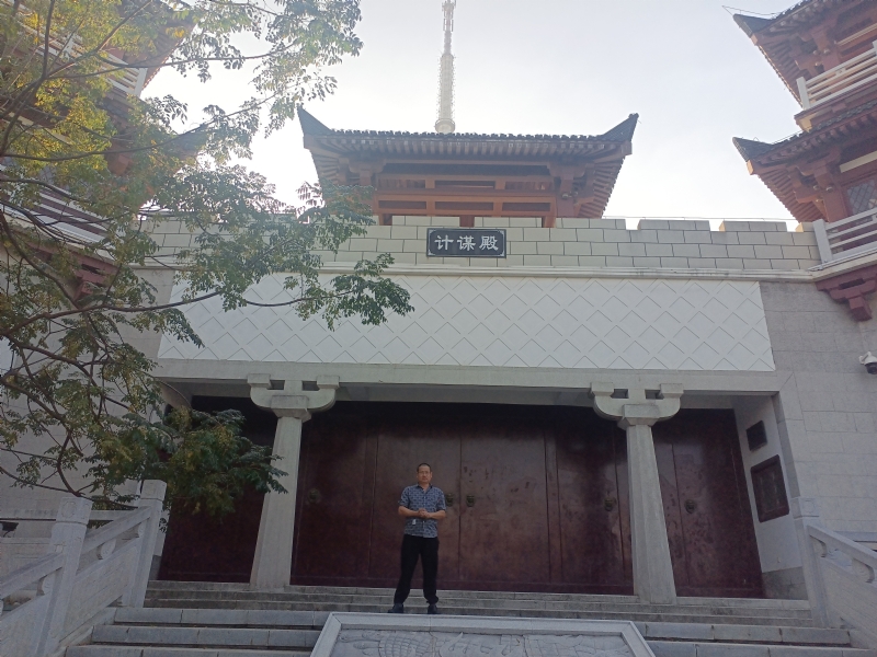 春夏秋冬的第一张照片--石家庄相亲服务中心