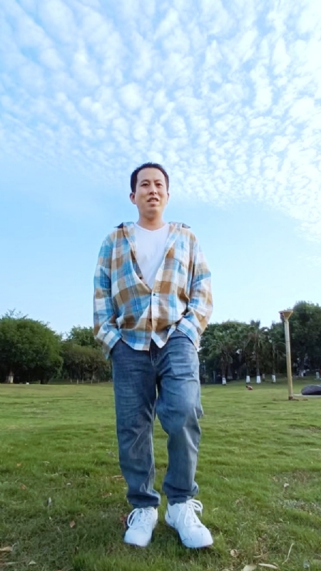 曹先生的第一张照片--石家庄相亲服务中心