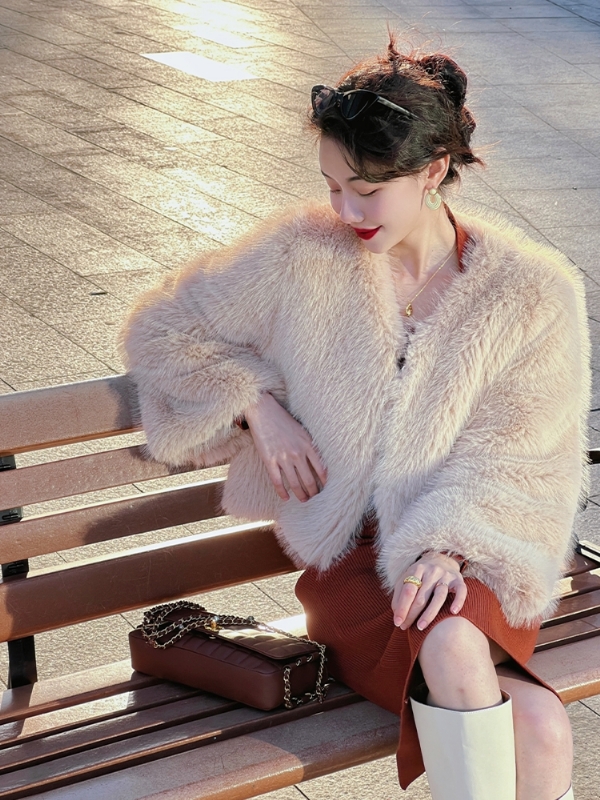 雷小姐的第一张照片--石家庄相亲服务中心