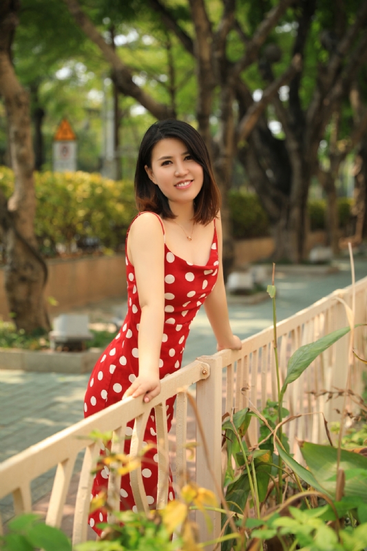 罗林的第四张照片--石家庄相亲服务中心