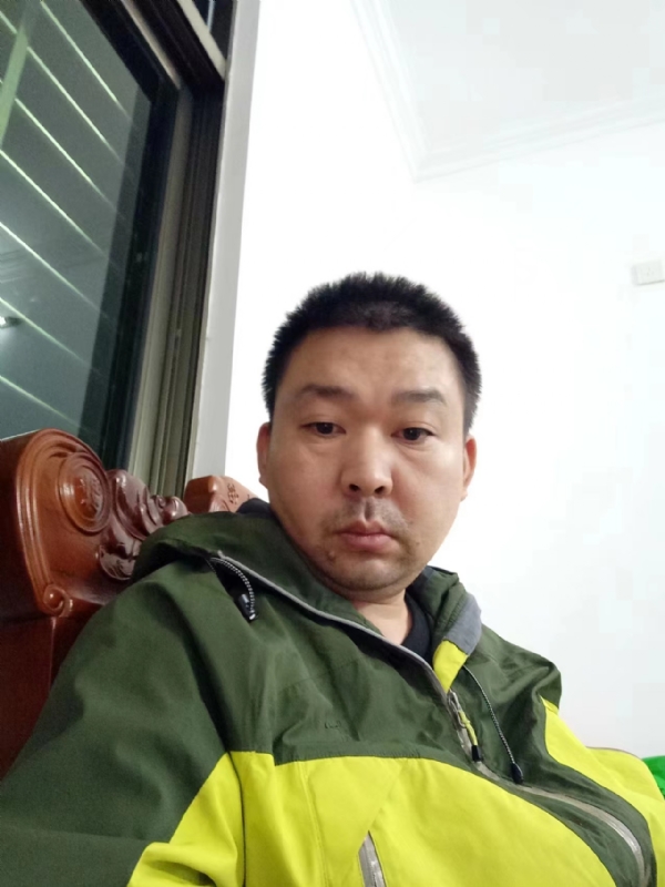 阿汤的第一张照片--石家庄相亲服务中心