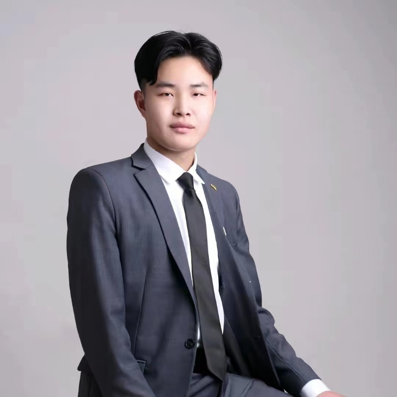 孤独的狼的第一张照片--石家庄相亲服务中心