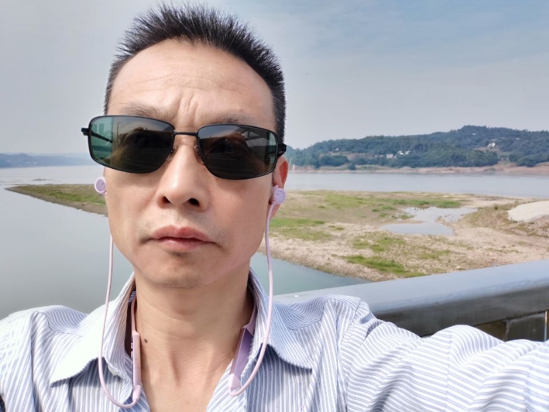 猪哥哥的第一张照片--石家庄相亲服务中心