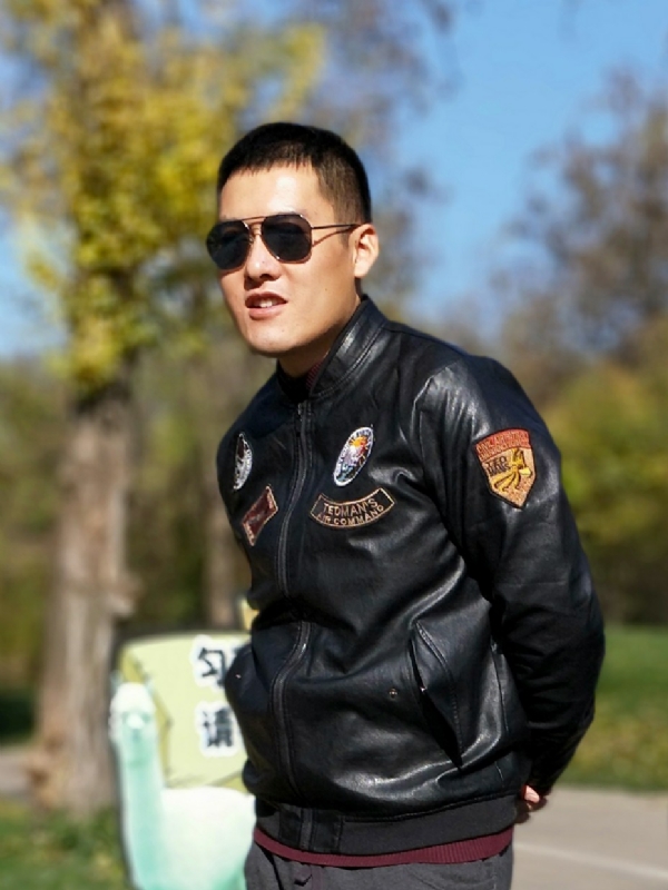 里奥老爹的第一张照片--石家庄相亲服务中心