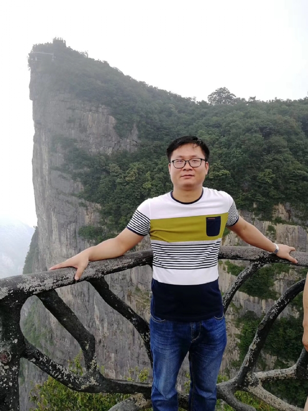 江汉的第一张照片--石家庄相亲服务中心