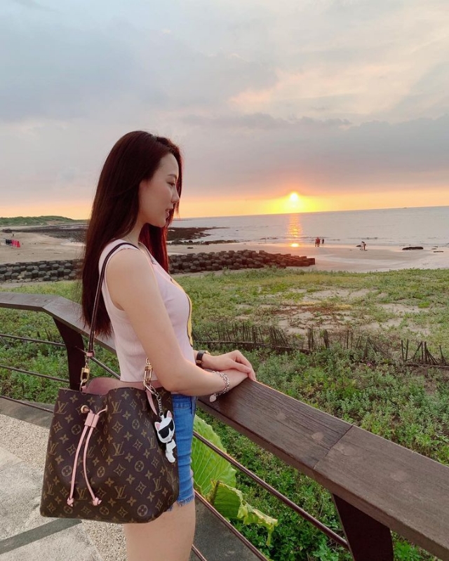 微微的第二张照片--石家庄相亲服务中心