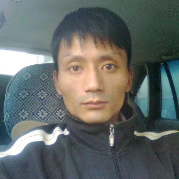 易心的第一张照片--石家庄相亲服务中心