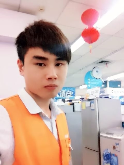 罗自强的第一张照片--石家庄相亲服务中心