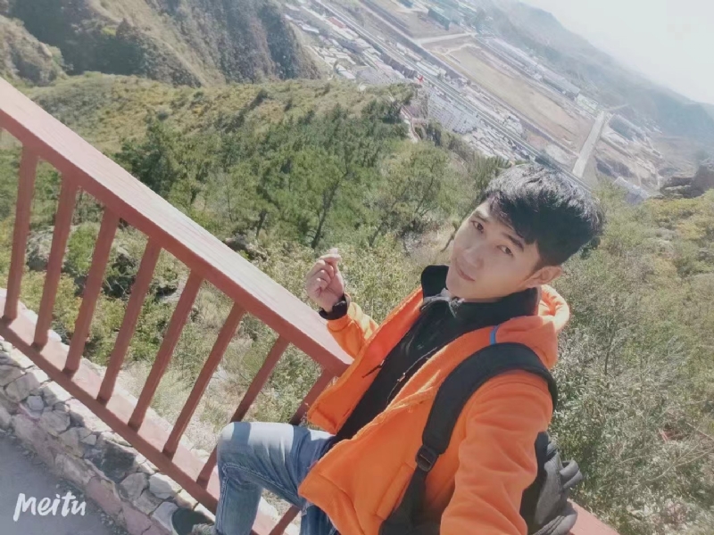 小啊鹏的第一张照片--石家庄相亲服务中心