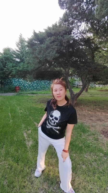 晚霞的第二张照片--石家庄相亲服务中心