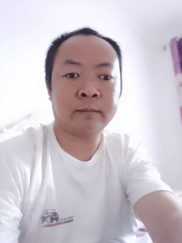 张家小伙子的第二张照片--石家庄相亲服务中心