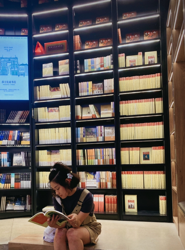 佳妹的第一张照片--石家庄相亲服务中心