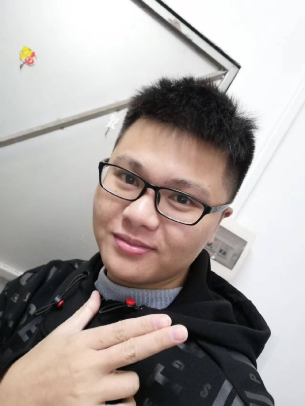 小小梦执的第一张照片--石家庄相亲服务中心