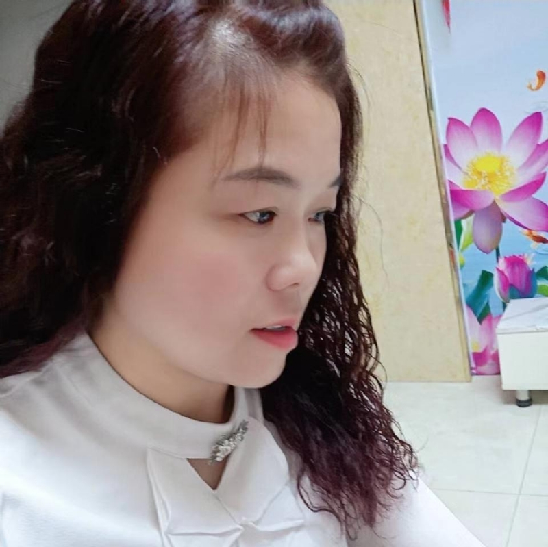 顾枸丽的第二张照片--石家庄相亲服务中心