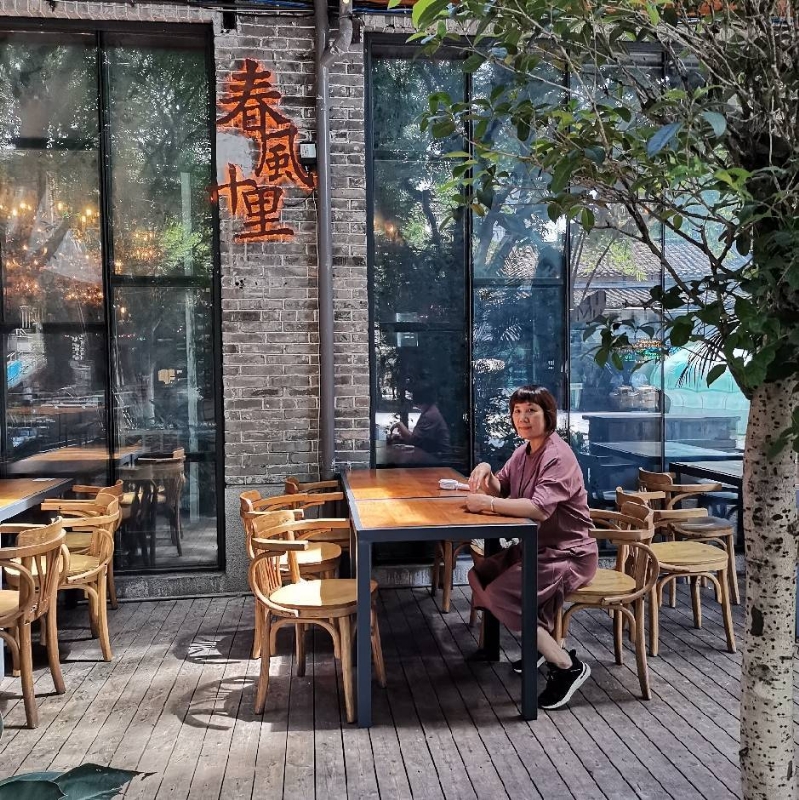 佩的第二张照片--石家庄相亲服务中心