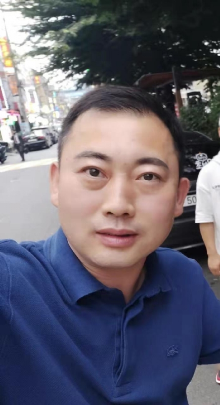 李龙的第一张照片--石家庄相亲服务中心