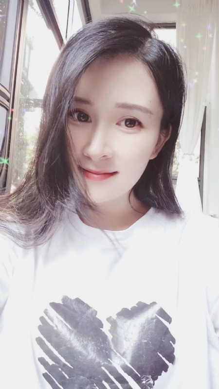 晨曦的第二张照片--石家庄相亲服务中心