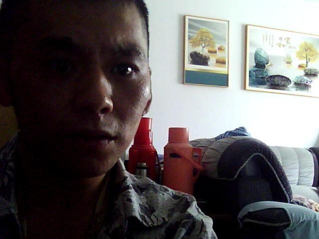 为爱而奋斗的第一张照片--石家庄相亲服务中心