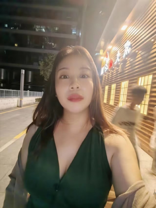 叶子青青的第四张照片--石家庄相亲服务中心