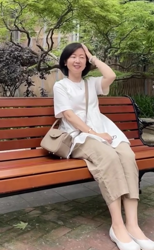 千年老母猪的第五张照片--石家庄相亲服务中心