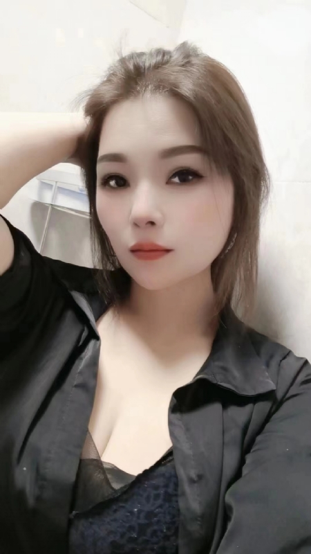 爱笑的女孩的第二张照片--石家庄相亲服务中心