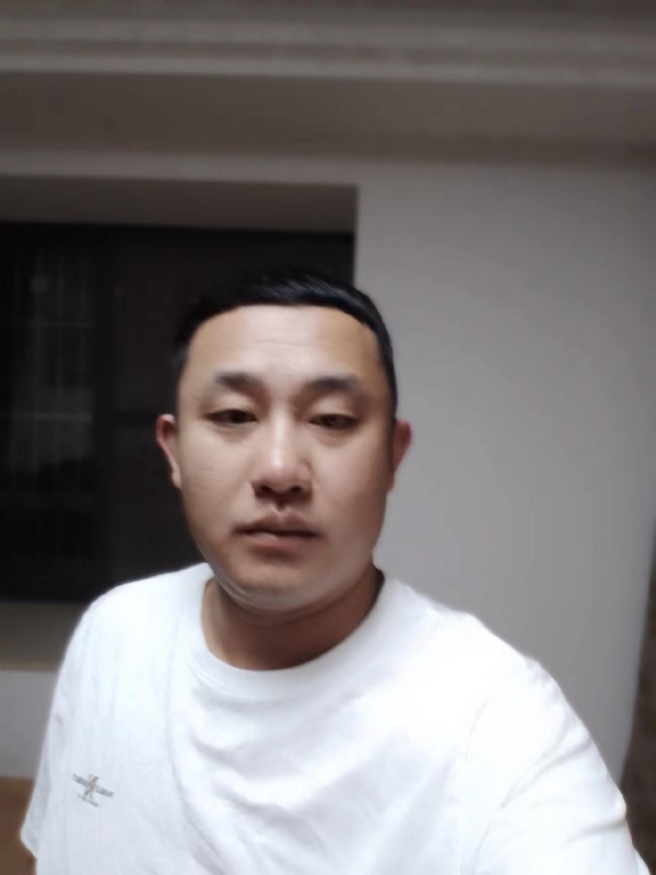 魔尊的第一张照片--石家庄相亲服务中心