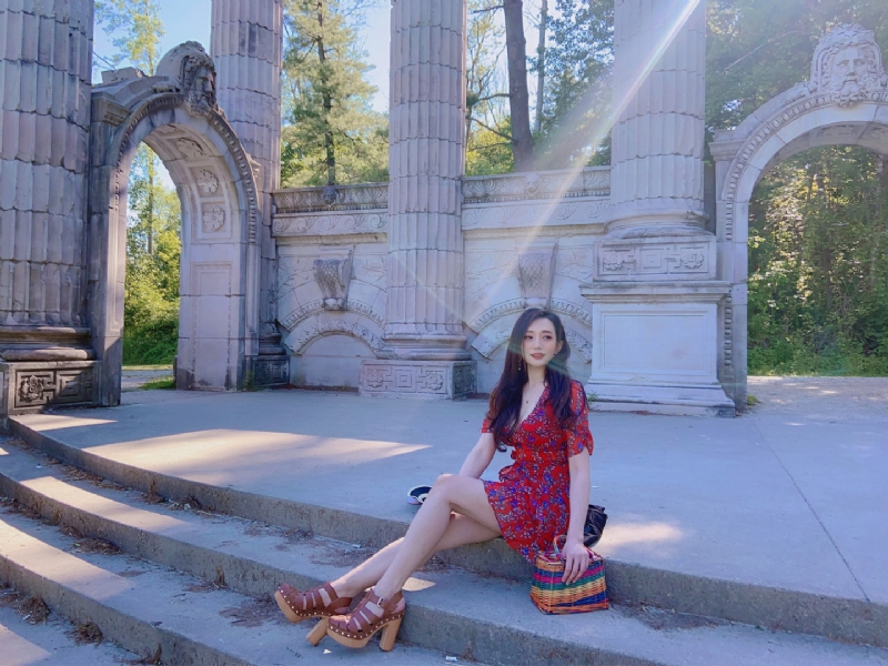 瑜瑜的第一张照片--石家庄相亲服务中心