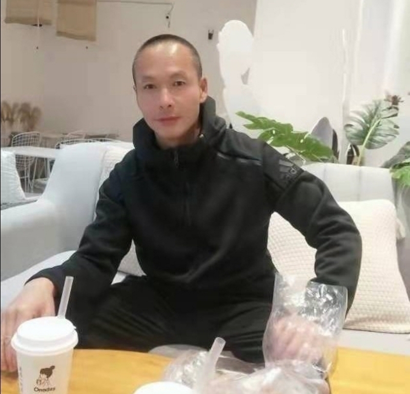 春满的第一张照片--石家庄相亲服务中心