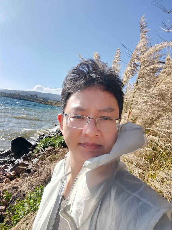 梅安歌的第一张照片--石家庄相亲服务中心