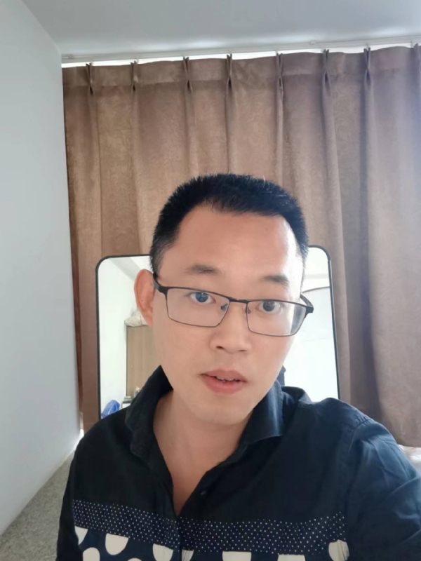 lips11的第一张照片--石家庄相亲服务中心