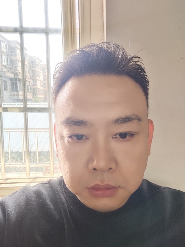 爱人先爱己的第一张照片--石家庄相亲服务中心