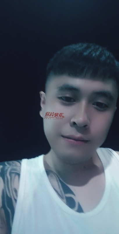 愚忠的第一张照片--石家庄相亲服务中心