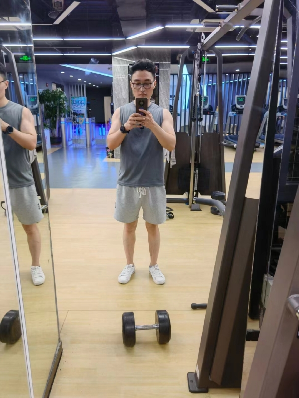 超哥的第一张照片--石家庄相亲服务中心