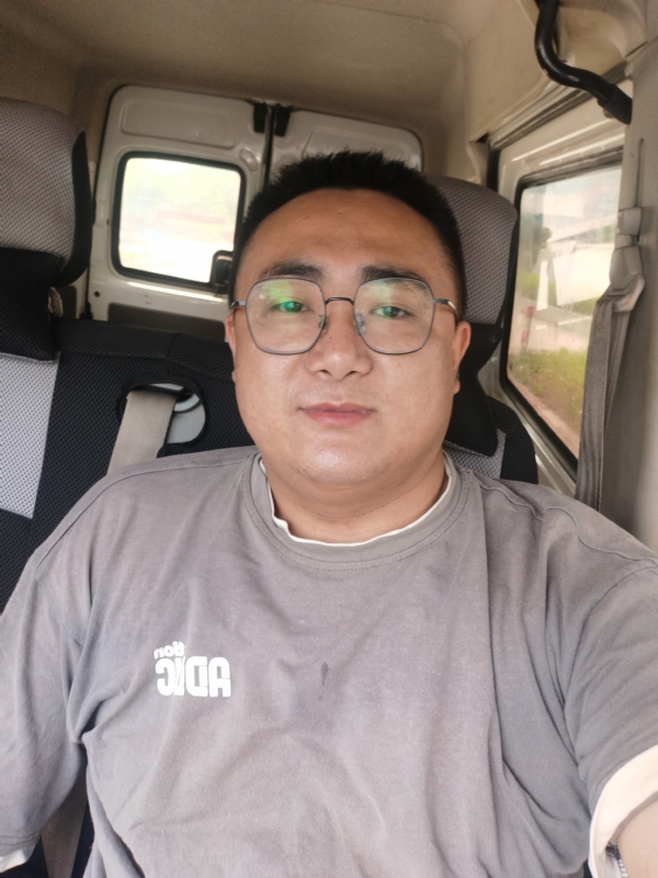 奇卡的第二张照片--石家庄相亲服务中心