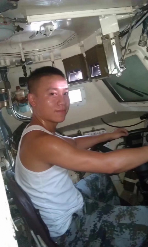 哥哥的第一张照片--石家庄相亲服务中心